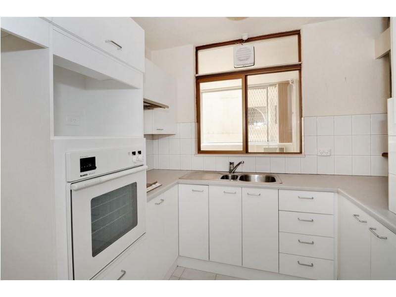 15/13 South Esplanade, Glenelg SA 5045