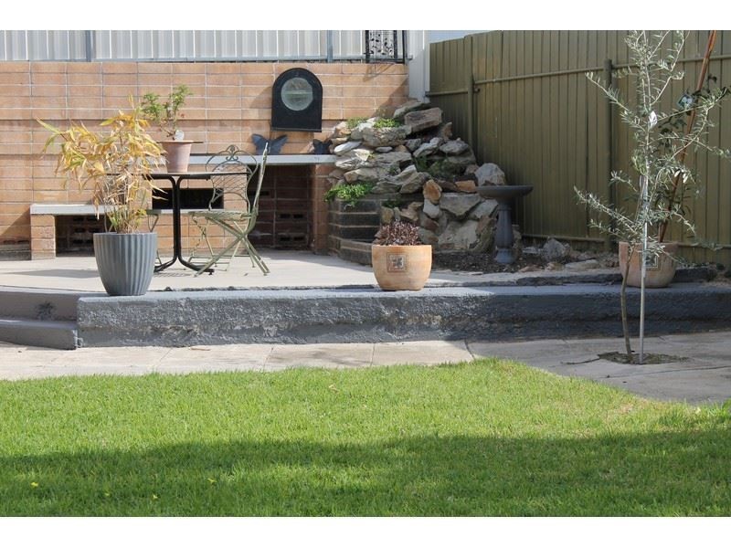 9 Delta Crt, Athol Park SA 5012