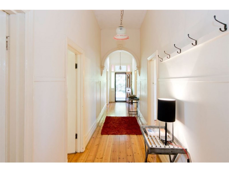 42 Close Street, Birkenhead SA 5015