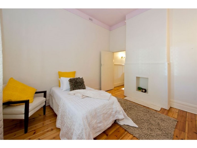 42 Close Street, Birkenhead SA 5015