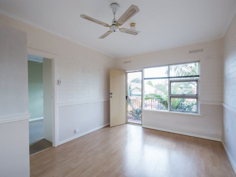 4/2 Everest St, Fulham SA 5024