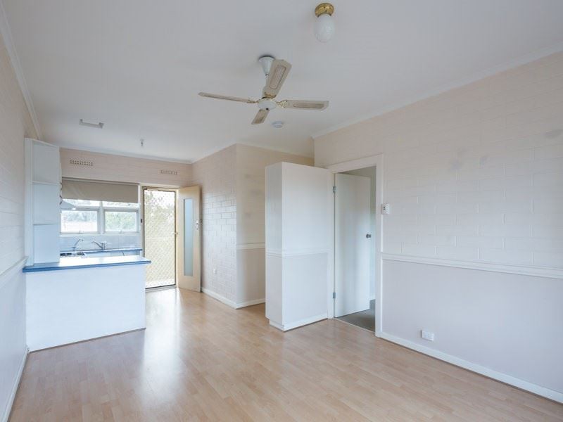 4/2 Everest St, Fulham SA 5024