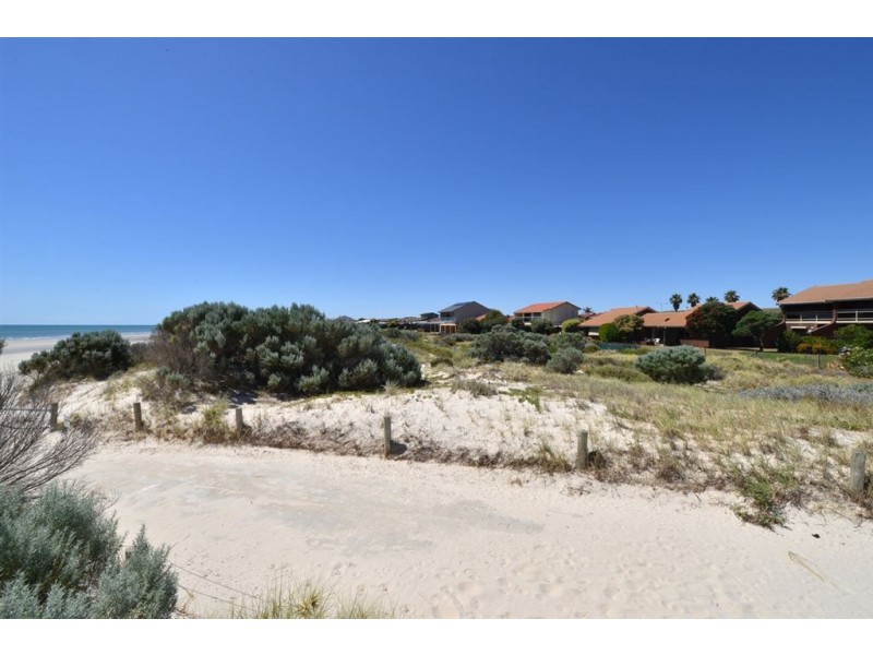 5/28 Sandpiper Place, West Lakes Shore SA 5020