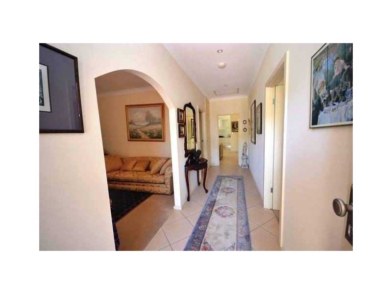 6 Bluelake Court, Tennyson SA 5022