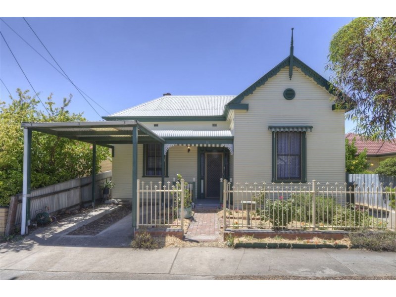 16 Wooldridge Street, Peterhead SA 5016