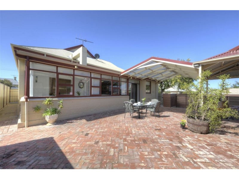 16 Paxton Street, Semaphore South SA 5019