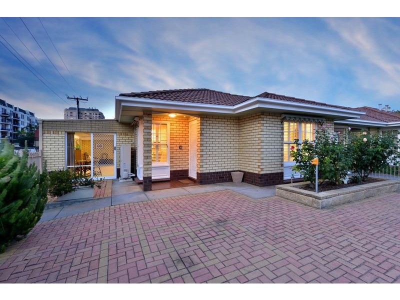 4/7 Kent Street, Glenelg SA 5045