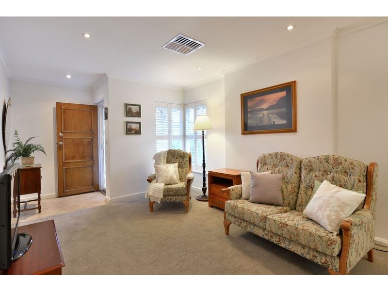 4/7 Kent Street, Glenelg SA 5045