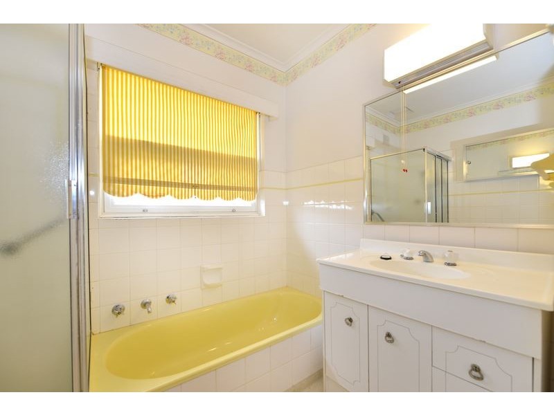 35 Windermere Avenue, Novar Gardens SA 5040