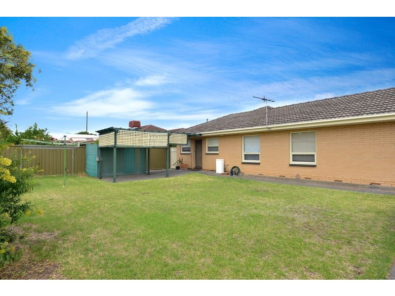 35 Windermere Avenue, Novar Gardens SA 5040