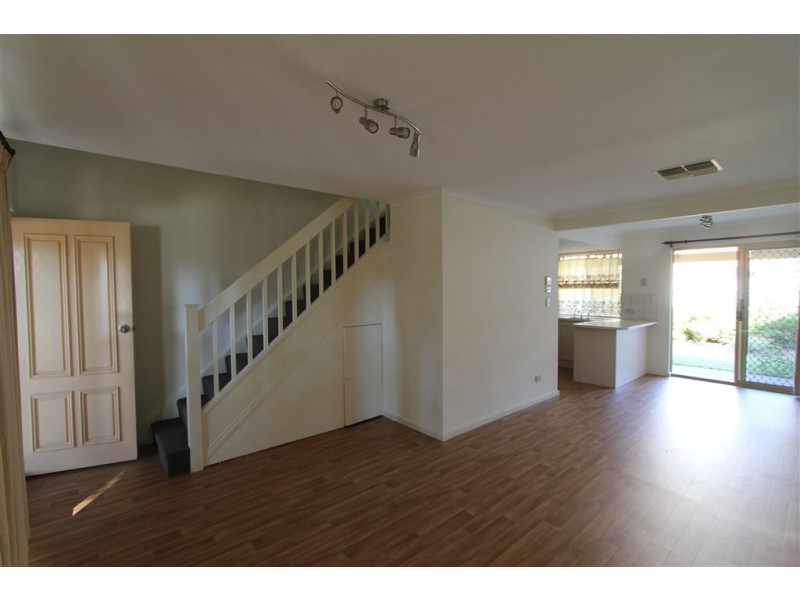 4/10 Tim Hunt Way, Peterhead SA 5016