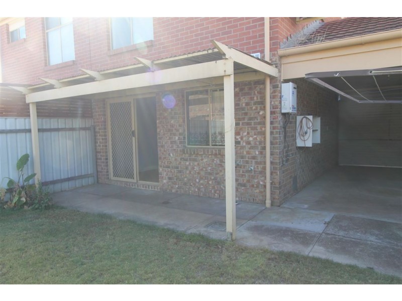 4/10 Tim Hunt Way, Peterhead SA 5016