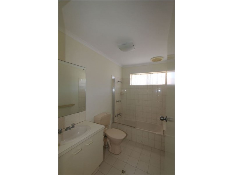 4/10 Tim Hunt Way, Peterhead SA 5016
