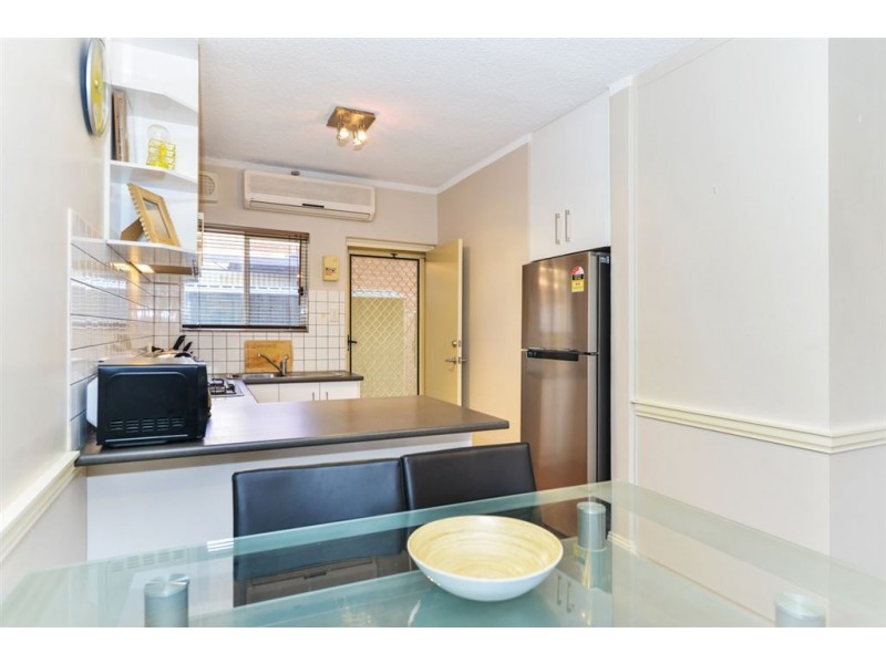 1/1A Winston Avenue, Cumberland Park SA 5041