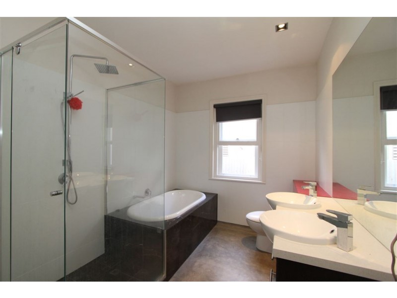8 Canning Street, Rosewater SA 5013