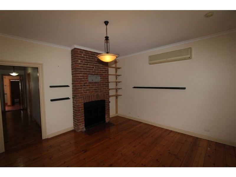 16 Wells Street, Birkenhead SA 5015