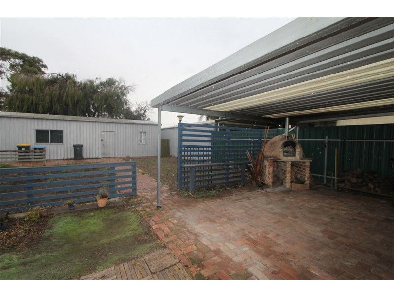 16 Wells Street, Birkenhead SA 5015