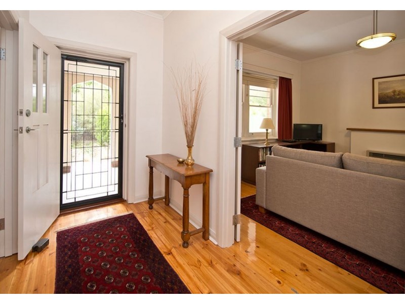 25 Lincoln Street, Largs Bay SA 5016