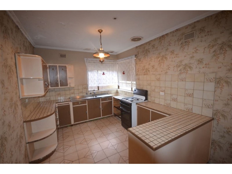 2 Beaconsfield Terrace, Ascot Park SA 5043