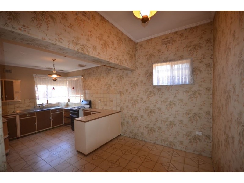 2 Beaconsfield Terrace, Ascot Park SA 5043
