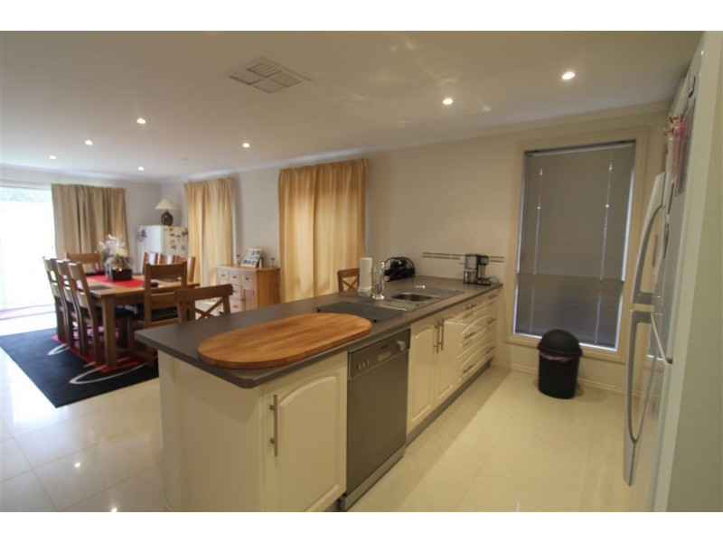 33A Aurelia Drive, North Haven SA 5018