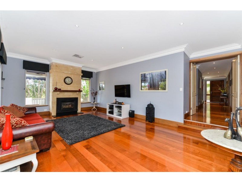6 Lacebark Court, Flagstaff Hill SA 5159