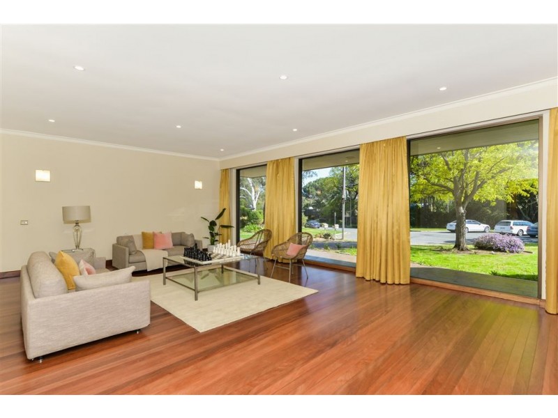 5 Hubbe Court, Burnside SA 5066