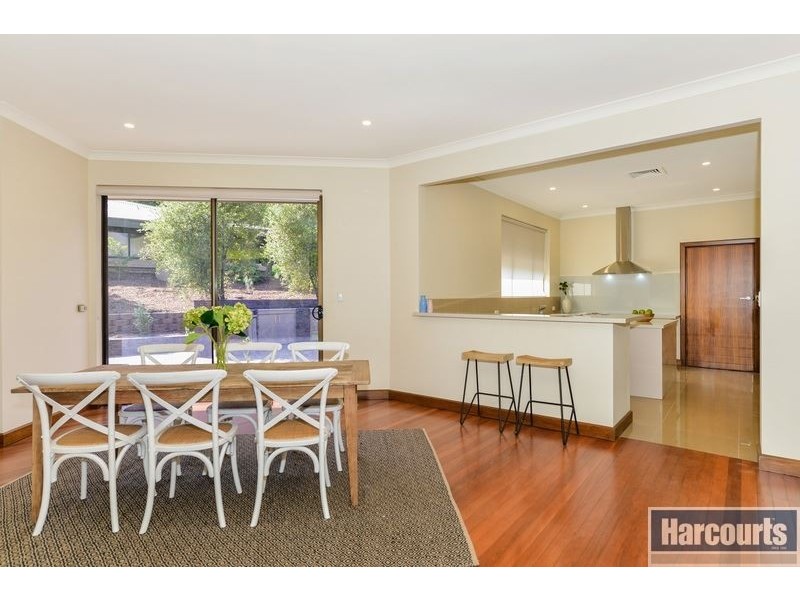 5 Hubbe Court, Burnside SA 5066