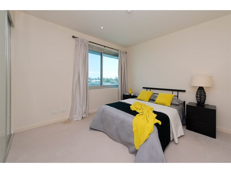217/1-2 Tarni Court, New Port SA 5015