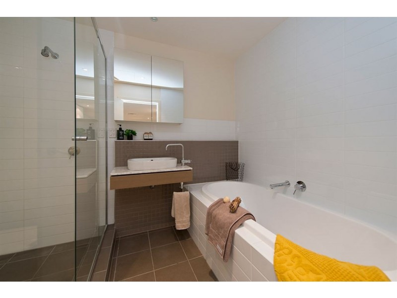 217/1-2 Tarni Court, New Port SA 5015