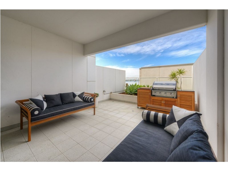 217/1-2 Tarni Court, New Port SA 5015