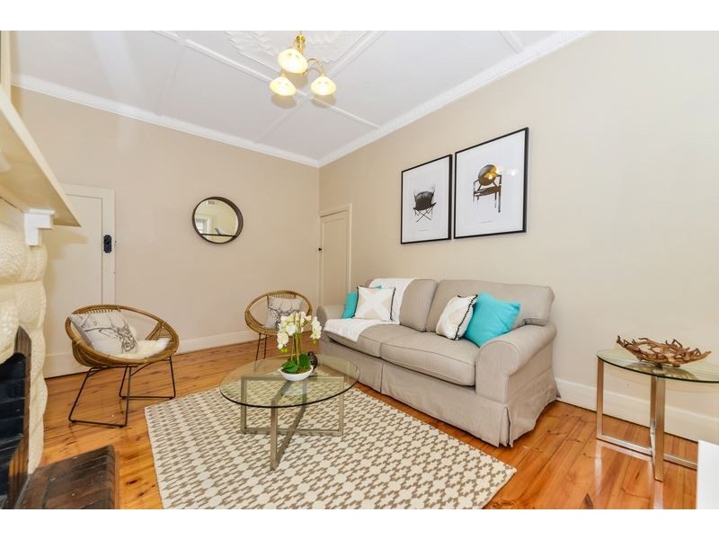 8 Clovelly Avenue, Clarence Gardens SA 5039