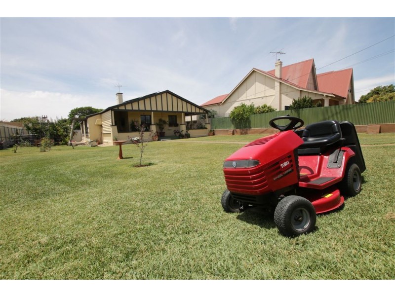 19 Paxton Street, Semaphore South SA 5019