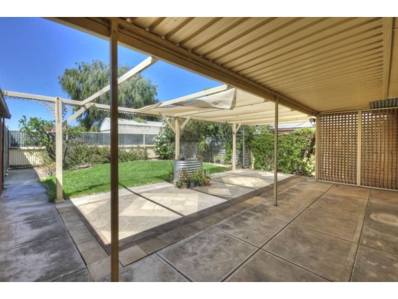 2 Ozone Avenue, Semaphore Park SA 5019