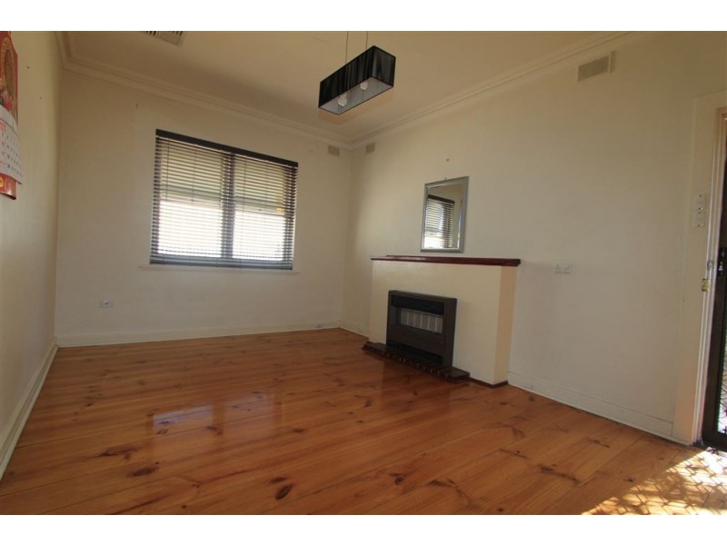 23 Hardy st, Croydon Park SA 5008