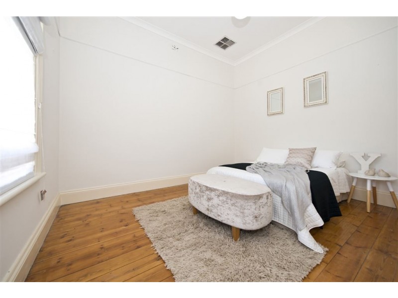 22 Rose Street, Birkenhead SA 5015