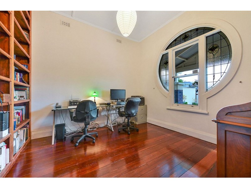 326 Military Road, Largs Bay SA 5016