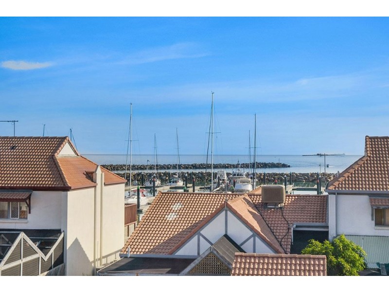 28 One and All Drive, North Haven SA 5018