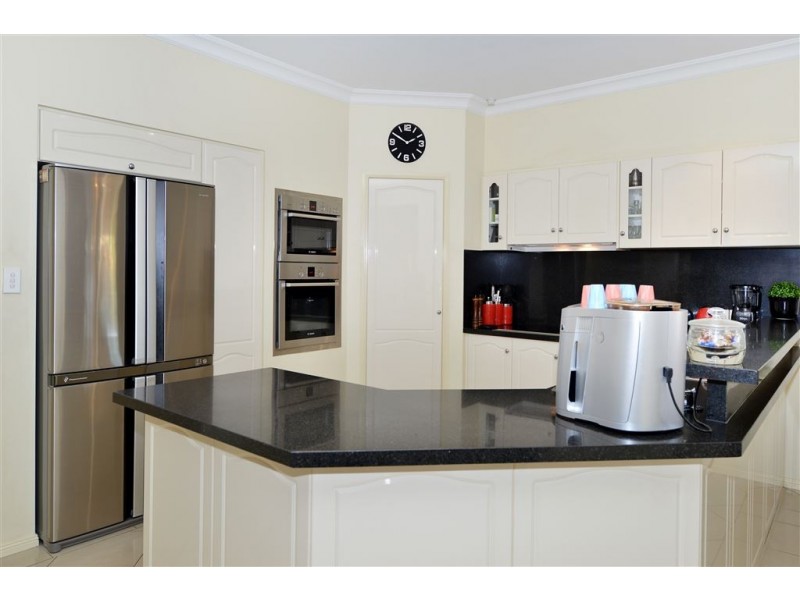 5 Grange Court, Findon SA 5023