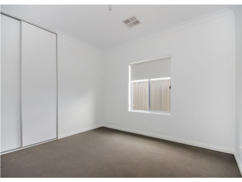 42 Illawara Ave, Hove SA 5048