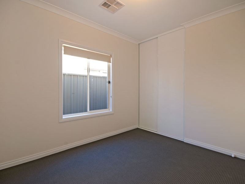 16 Third Ave, Semaphore Park SA 5019