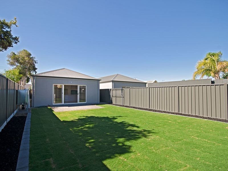 16 Third Ave, Semaphore Park SA 5019