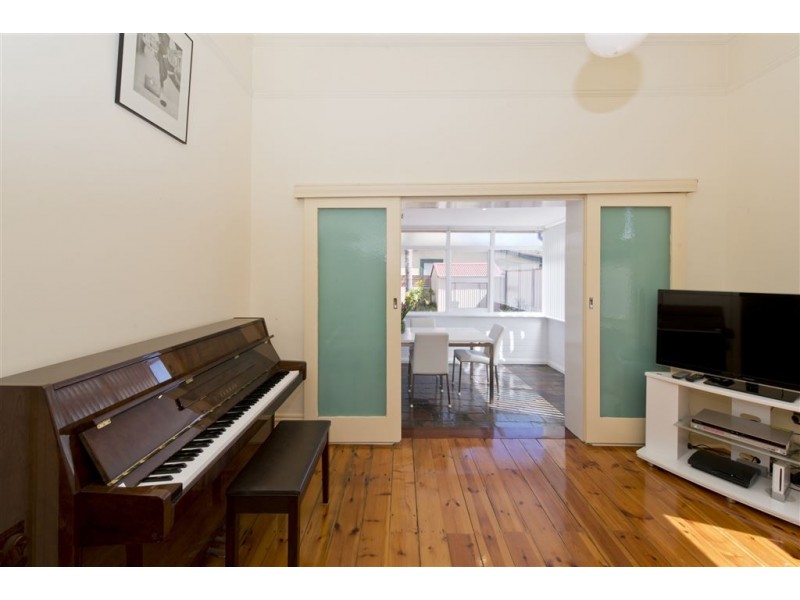 16 Paxton St, Semaphore South SA 5019