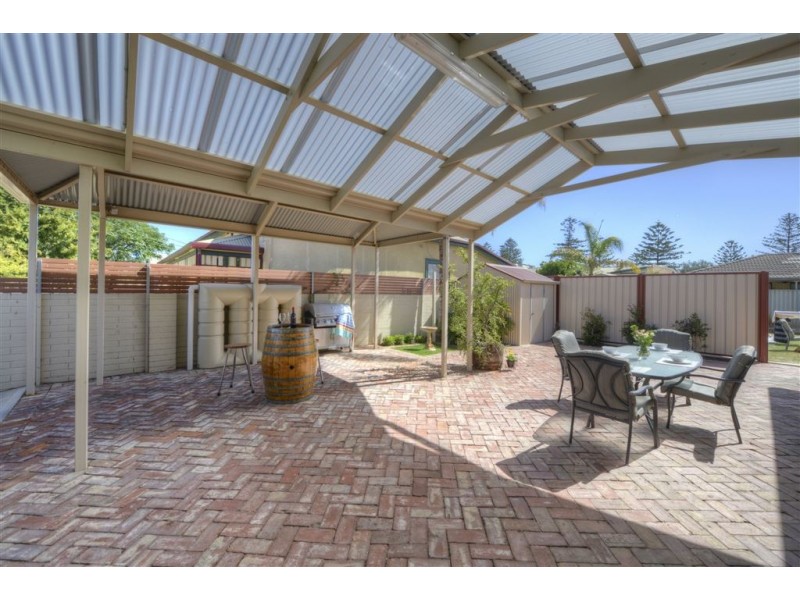 16 Paxton St, Semaphore South SA 5019