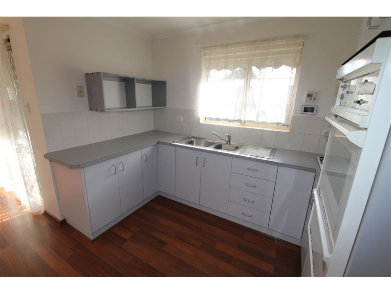 25 Chester st, Largs Bay SA 5016