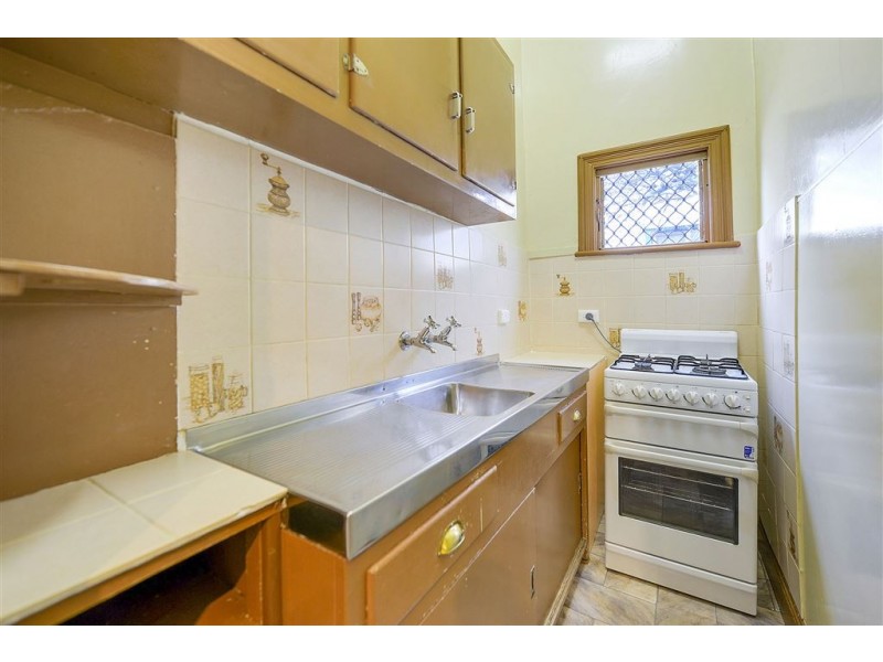 4 Whitney Street, Cheltenham SA 5014