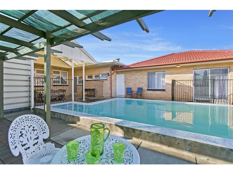 17 Wandilla Street, Grange SA 5022