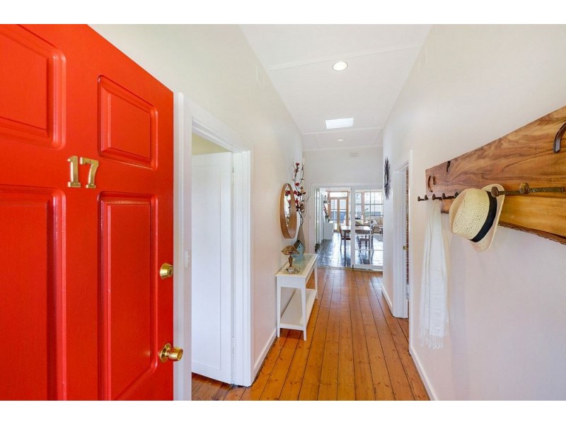 17 Fourth Avenue, Cheltenham SA 5014