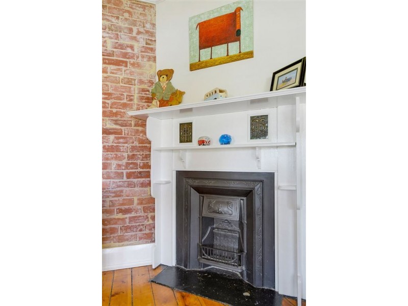 17 Fourth Avenue, Cheltenham SA 5014