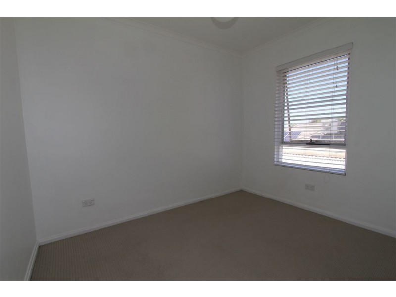 2/364 Military Road, Semaphore Park SA 5019